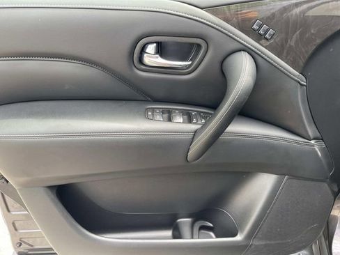 Used 2024 INFINITI QX80 Luxe AWD/4WD image 29