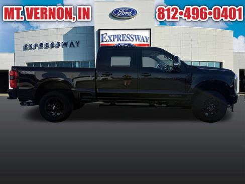 Used 2024 Ford F350 Lariat w/ Black Appearance Package AWD/4WD image 4