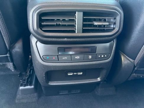 Used 2023 Honda Pilot EX-L image 25