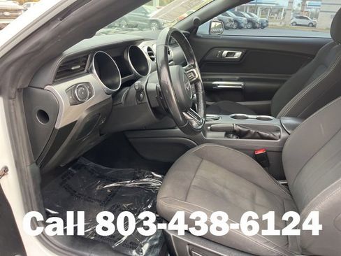 Used 2022 Ford Mustang GT image 6