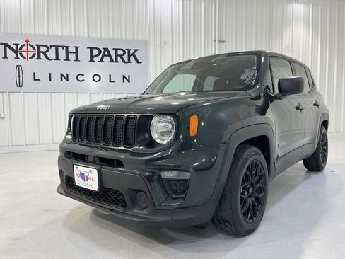 Used 2021 Jeep Renegade Sport image 19