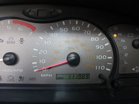 Used 2002 Toyota Sequoia Limited AWD/4WD image 7