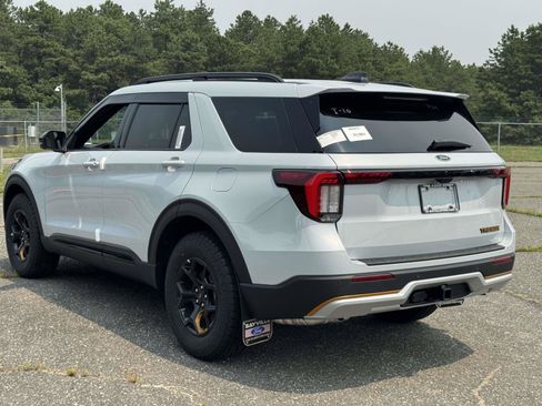 New 2026 Ford Explorer Tremor AWD/4WD image 5