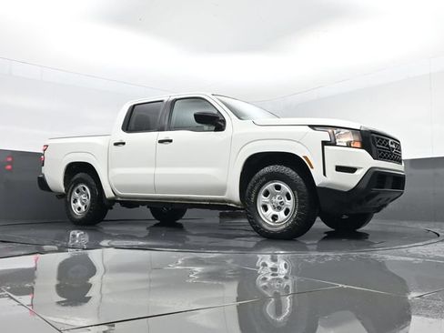 Used 2024 Nissan Frontier S w/ S Utility Package AWD/4WD image 27
