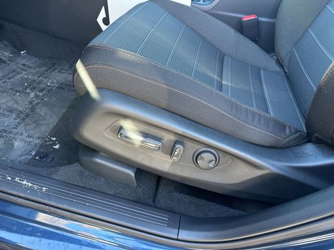 Used 2026 Honda CR-V Sport image 11