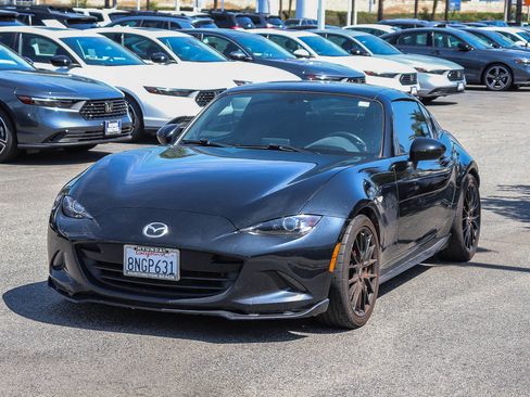 Used 2017 MAZDA MX-5 Miata RF Club w/ Brembo/BBS Package RWD image 3