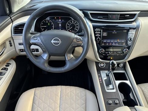 Certified 2024 Nissan Murano Platinum image 13