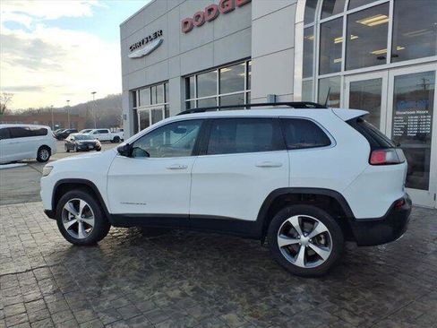 Used 2022 Jeep Cherokee Limited image 9