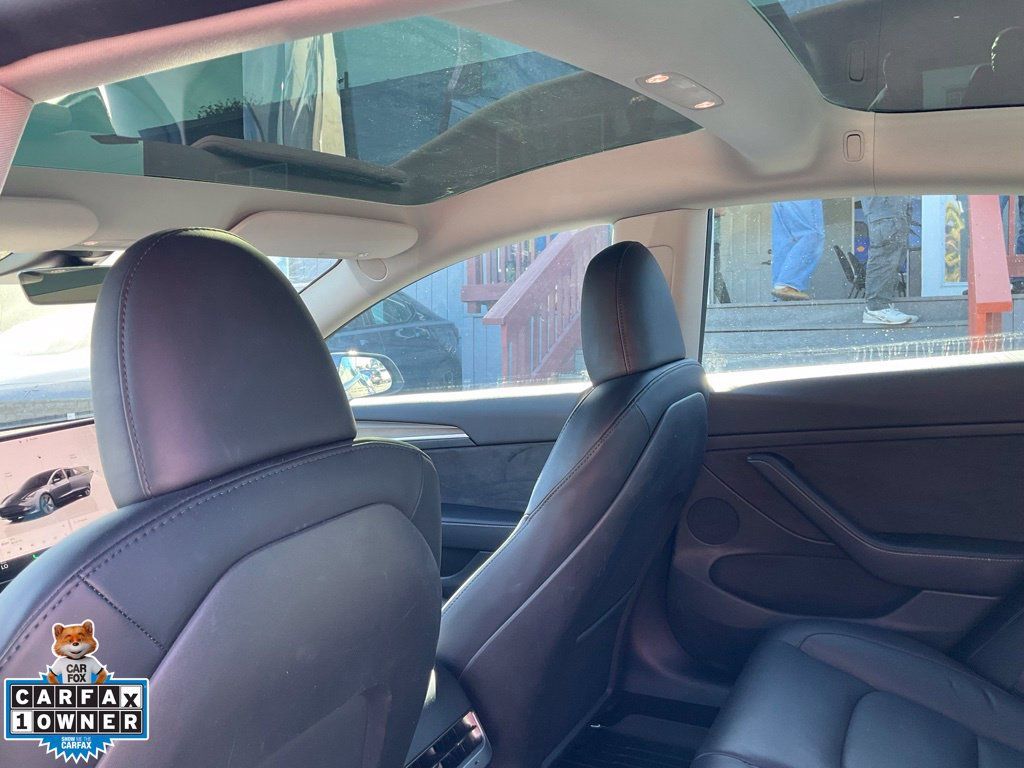 Used 2023 Tesla Model 3 Standard Range RWD image 32
