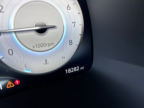 Used 2024 Hyundai Palisade Limited image 17