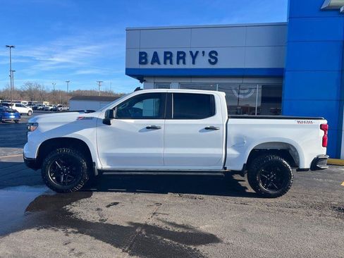 Used 2022 Chevrolet Silverado 1500 Custom Trail Boss image 2