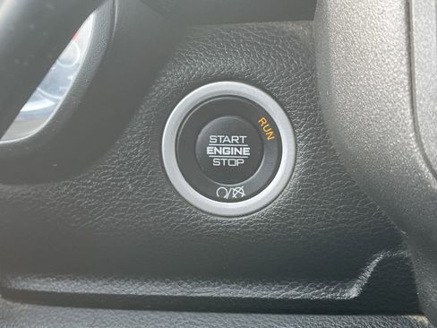 Used 2022 RAM 3500 Tradesman w/ Chrome Appearance Group image 20