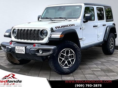 Certified 2025 Jeep Wrangler Unlimited Rubicon w/ Convenience Group AWD/4WD image 1
