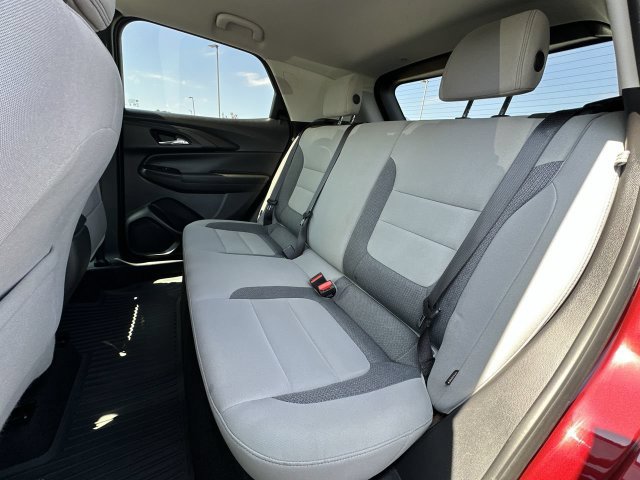 Used 2025 Chevrolet TrailBlazer LT w/ Driver Confidence Package FWD image 22