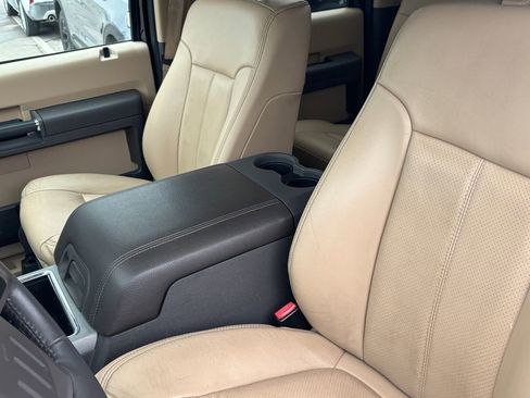 Used 2016 Ford F350 Lariat w/ Chrome Package image 26