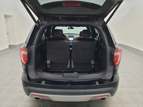 Used 2017 Ford Explorer Limited w/ Equipment Group 301A FWD image 29
