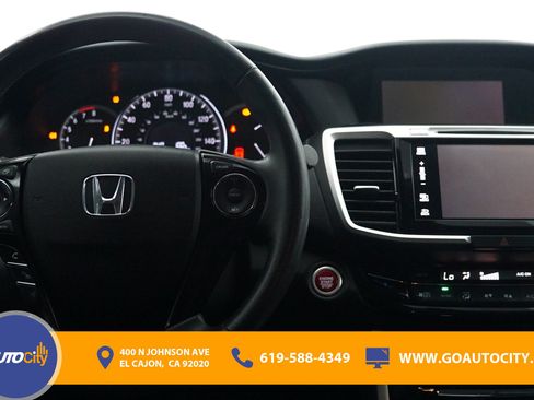 Used 2017 Honda Accord EX-L image 5