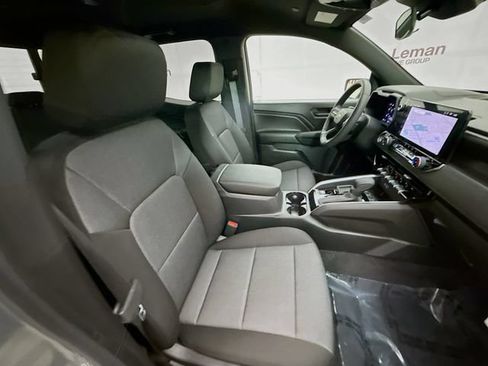 New 2026 Chevrolet Colorado W/T w/ WT Custom Package RWD image 29