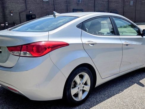 Used 2012 Hyundai Elantra GLS w/ Preferred Pkg 3 FWD image 7