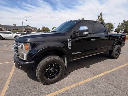 Used 2021 Ford F350 Platinum w/ Tremor Off-Road Package AWD/4WD image 6