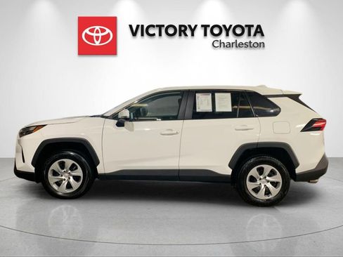 Used 2023 Toyota RAV4 LE AWD/4WD image 2