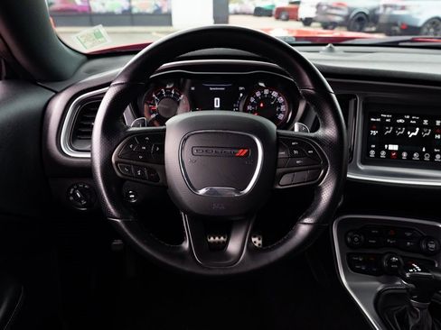 Used 2021 Dodge Challenger R/T w/ Driver Convenience Group image 12