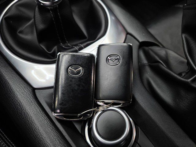 Used 2022 MAZDA MX-5 Miata RF Grand Touring w/ Weather Package RWD image 34