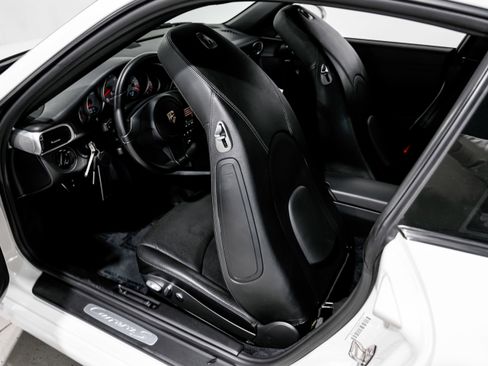 Used 2011 Porsche 911 Carrera S image 18