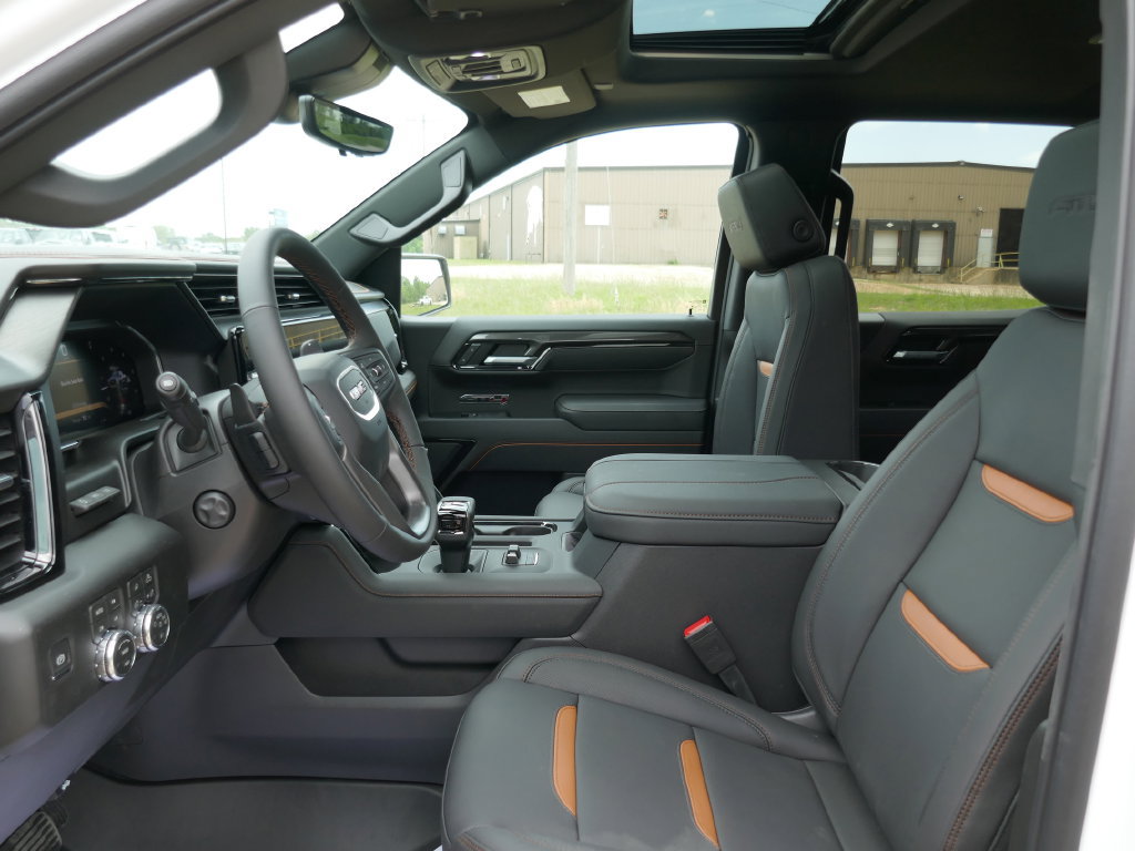 New 2026 GMC Sierra 1500 AT4 w/ AT4 Premium Package AWD/4WD image 18