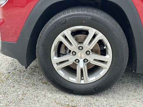 Used 2022 GMC Terrain SLE FWD image 11