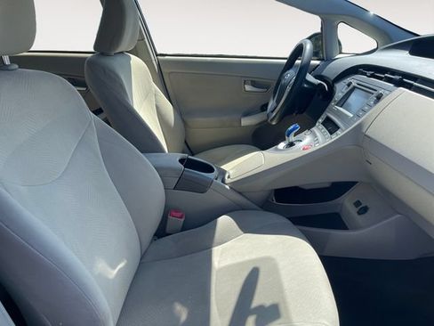 Used 2013 Toyota Prius Three w/ Solar Roof Pkg FWD image 15