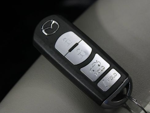 Used 2015 MAZDA MAZDA6 Touring image 25