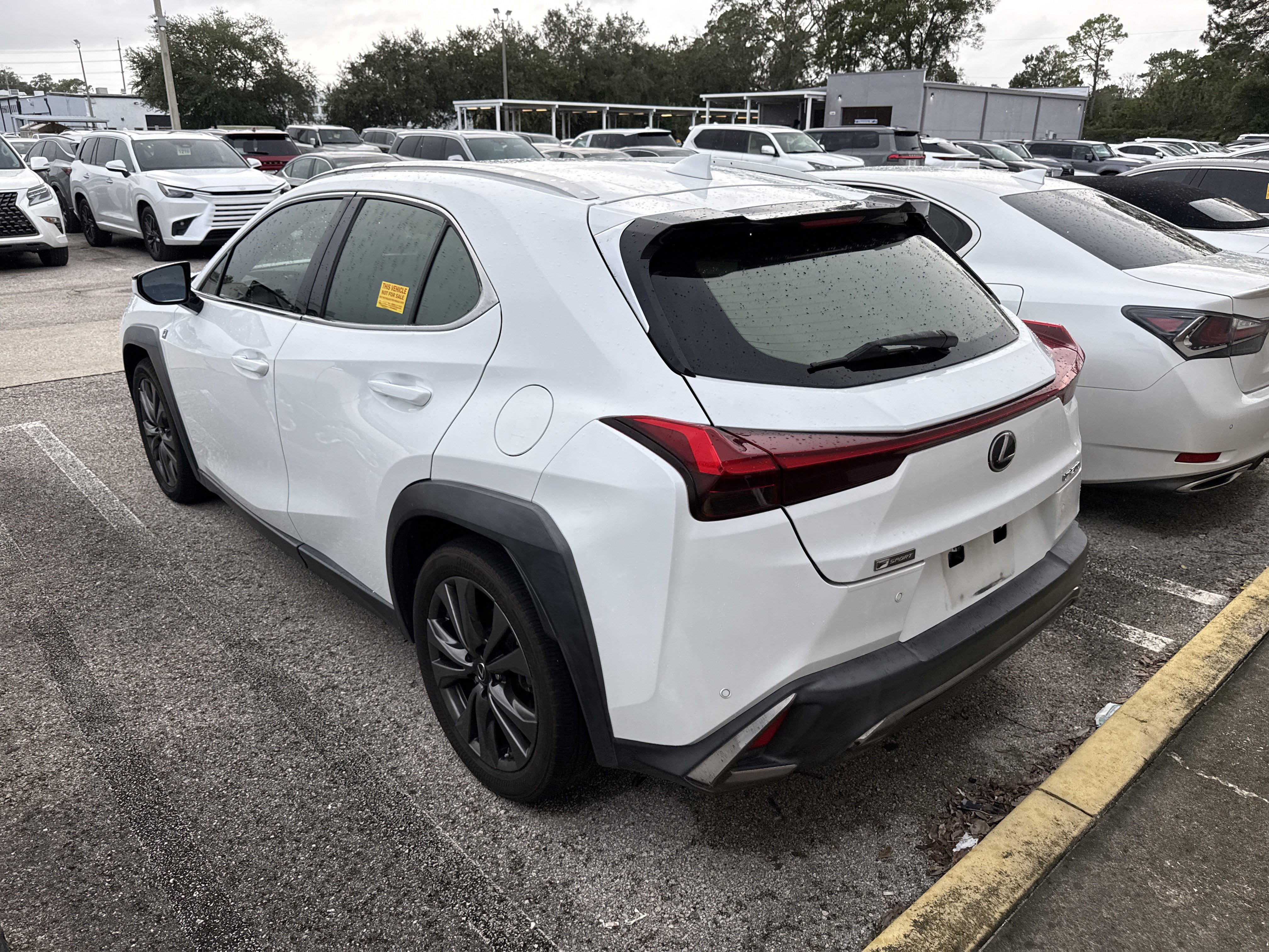 Used 2019 Lexus UX 200 F Sport FWD image 3