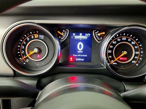 Used 2021 Jeep Gladiator Sport AWD/4WD image 14