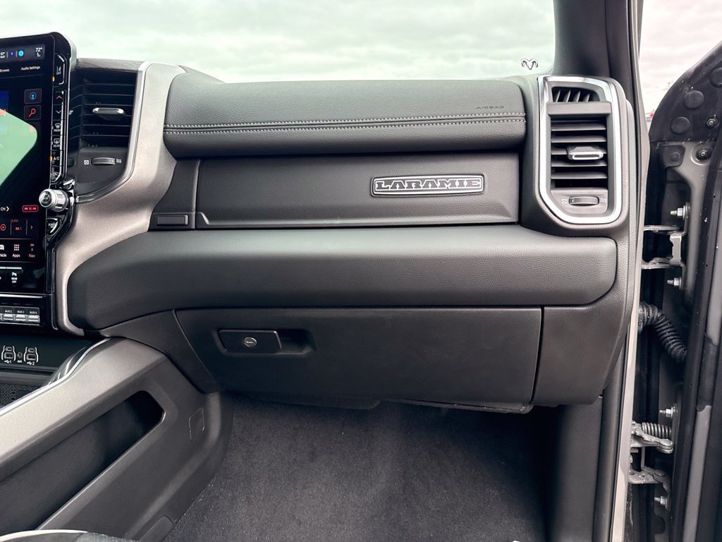 New 2027 RAM 2500 Laramie w/ Night Edition AWD/4WD image 28