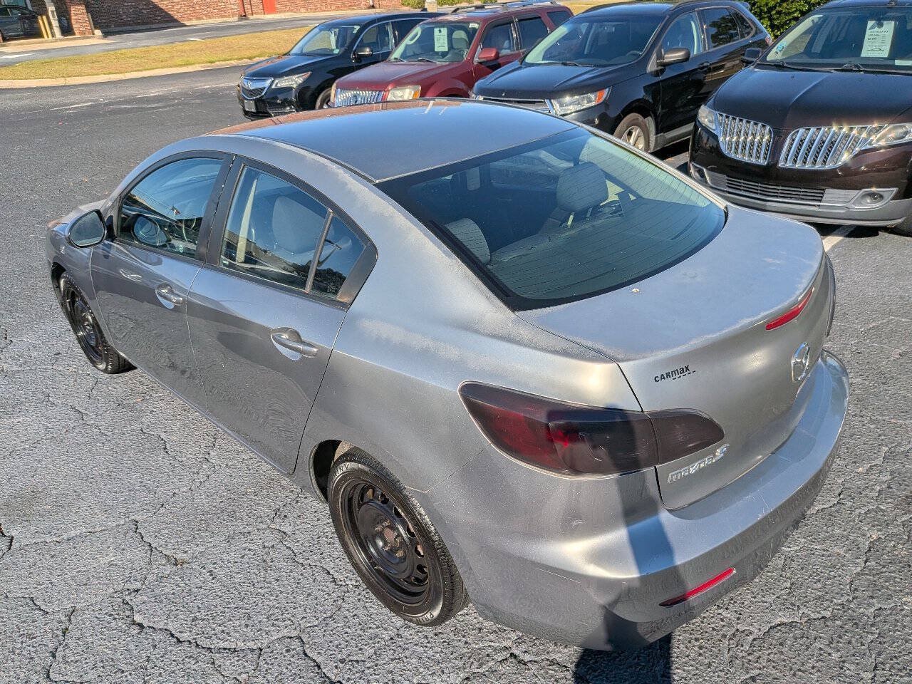 Used 2012 MAZDA MAZDA3 i Sport FWD image 21