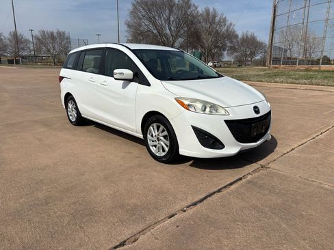 Used 2015 MAZDA MAZDA5 Sport image 29