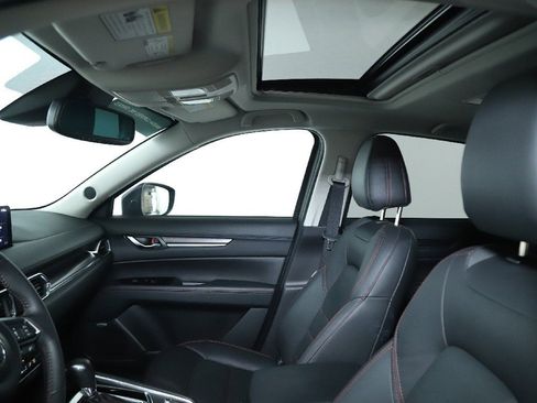 Used 2023 MAZDA CX-5 Carbon Edition image 19
