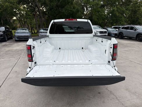 Used 2023 Nissan Frontier SV w/ Tow Package RWD image 31