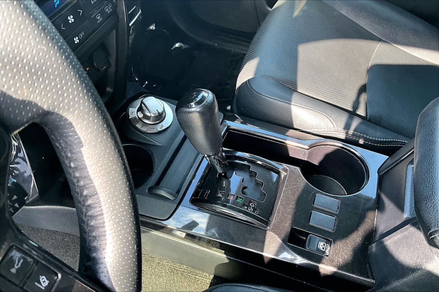 Used 2021 Toyota 4Runner Nightshade AWD/4WD image 17