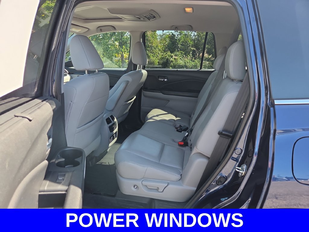 Used 2017 Honda Pilot Touring image 16