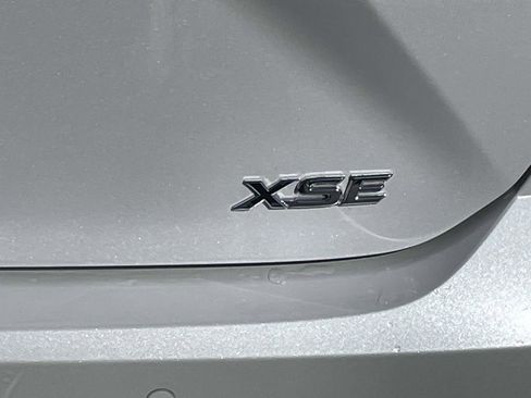 Used 2025 Toyota Camry XSE w/ Premium Plus Package image 28