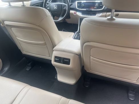 Used 2013 Honda Accord EX-L image 9