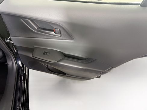 Used 2026 Toyota Prius LE FWD image 27