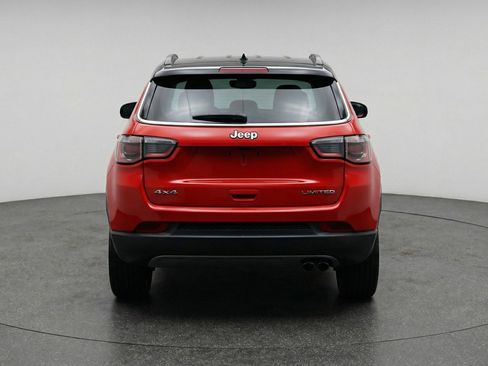 Used 2025 Jeep Compass Limited image 7