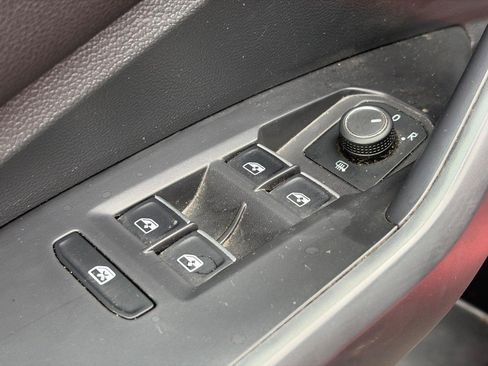 Used 2023 Volkswagen Jetta GLI Autobahn FWD image 22