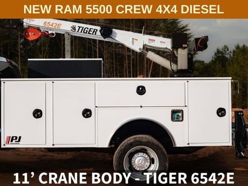 New 2025 RAM 5500 Tradesman AWD/4WD image 5