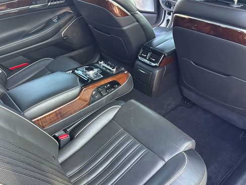 Used 2017 Genesis G90 5.0 Ultimate RWD image 22
