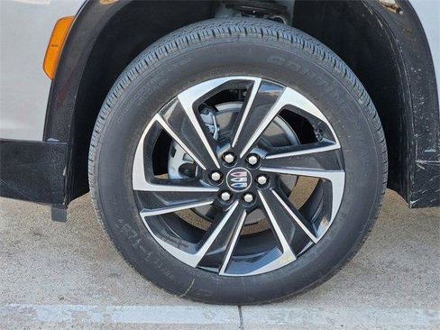 New 2025 Buick Enclave Sport Touring image 7