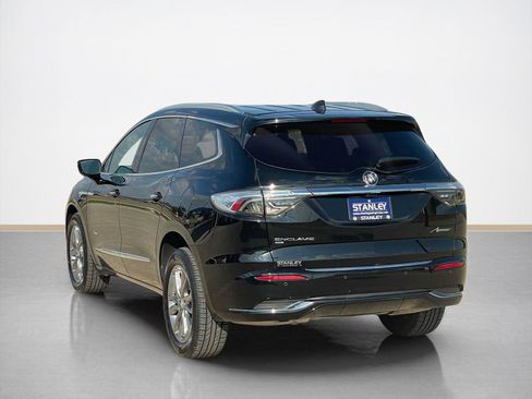 Used 2022 Buick Enclave Avenir w/ Avenir Technology Package image 5